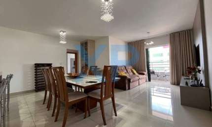 Apartamento à Venda no Centro de Divinópolis-MG 3 Quartos, 1 Suíte, 2 Vagas 142m² de Luxo e Conforto!