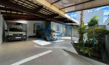 Casa à venda, 4 quartos, 1 suíte, 4 vagas, BELVEDERE - Divinopolis/MG