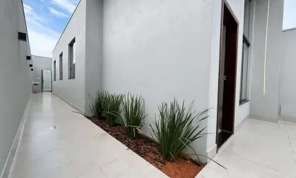 CASA MODERNA NOVA REGIAO DO BAIRRO RANCHO ALEGRE EM DIVINOPOLIS MG