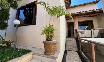 Casa com 3 quartos à venda na Rua Itinga, Bom Pastor, Divinópolis