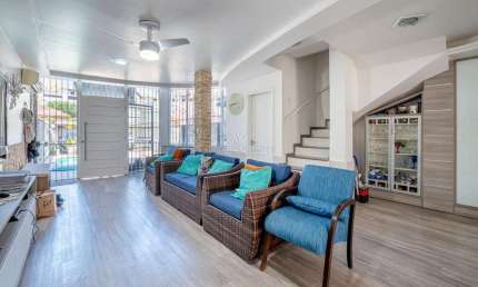 Casa com 3 quartos à venda na Rua Folha da Tarde, --, Cristal, Porto Alegre por R$ 1.300.000