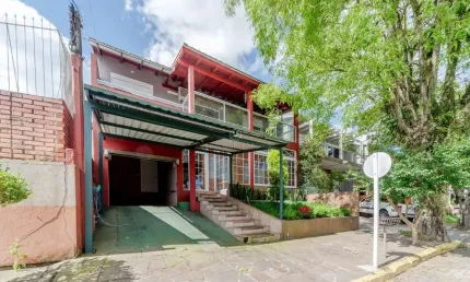 Casa em condomínio fechado com 3 quartos à venda na Rua Professor Antônio José Remião, --, Espírito Santo, Porto Alegre por R$ 850.000