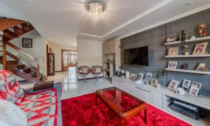 Casa com 3 quartos à venda na Rua Cícero Viana, 85, Aberta dos Morros, Porto Alegre por R$ 650.000