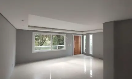 Casa com 3 quartos à venda na Rua Professor Carlos de Paula Couto, --, Cavalhada, Porto Alegre por R$ 850.000