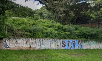 Terreno à venda na Avenida Guaíba, --, Ipanema, Porto Alegre por R$ 750.000