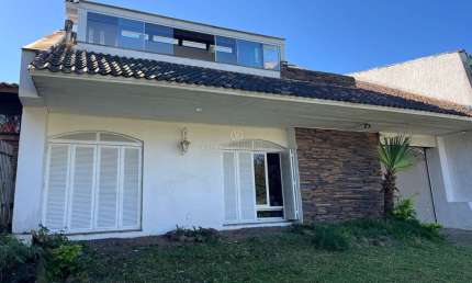 Casa com 3 quartos à venda na Avenida Cai, 428, Cristal, Porto Alegre por R$ 1.190.000