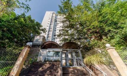 Apartamento com 3 quartos à venda na Rua Curupaiti, 1326, Cristal, Porto Alegre por R$ 440.000