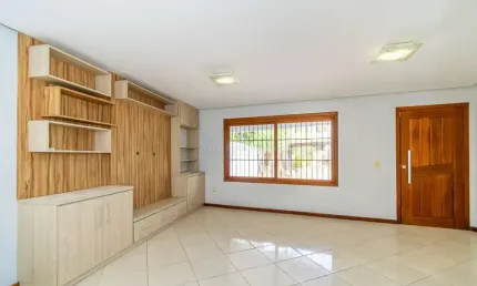 Casa com 3 quartos à venda na Rua Jayme Saul de Borba, 72, Espírito Santo, Porto Alegre por R$ 538.000