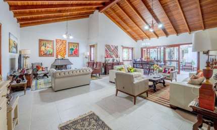 Casa com 4 quartos à venda na Rua Menezes Paredes, --, Nonoai, Porto Alegre por R$ 700.000