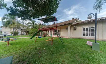 Prédio à venda na Avenida Juca Batista, --, Hípica, Porto Alegre