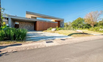 Casa em condomínio fechado com 4 quartos à venda na Avenida Juca Batista, --, Belém Novo, Porto Alegre por R$ 4.450.000