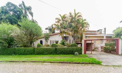 Casa com 3 quartos à venda na Rua Cariri, 201, Vila Assunção, Porto Alegre por R$ 1.495.000