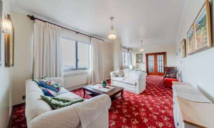 Apartamento com 3 quartos à venda na Rua Duque de Caxias, --, Centro Histórico, Porto Alegre por R$ 1.600.000