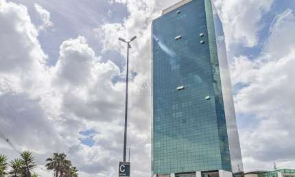 Sala comercial à venda na Avenida Diário de Notícias, --, Cristal, Porto Alegre por R$ 465.000
