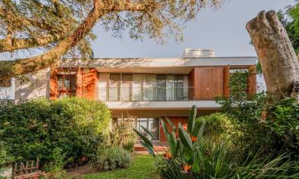 Casa com 4 quartos à venda na Rua Professor Emílio Meyer, 508, Vila Conceição, Porto Alegre por R$ 2.900.000