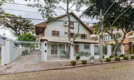Casa em condomínio fechado com 3 quartos à venda na Rua João Mendes Ouriques, --, Jardim Isabel, Porto Alegre por R$ 810.000