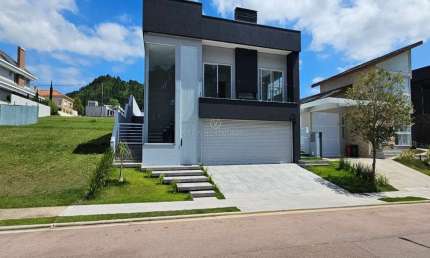 Casa em condomínio fechado com 4 quartos à venda na Estrada das Três Meninas, 1400, Vila Nova, Porto Alegre por R$ 2.890.000