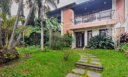 Casa com 4 quartos à venda na Rua Upamaroti, --, Cristal, Porto Alegre por R$ 1.490.000