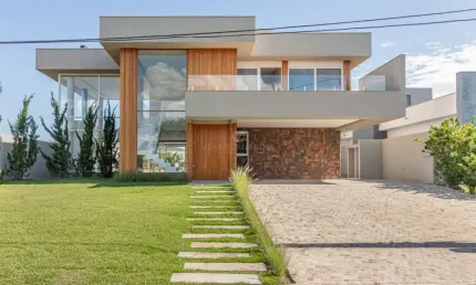 Casa em condomínio fechado com 3 quartos à venda na Avenida Juca Batista, 8000, Belém Novo, Porto Alegre por R$ 4.000.000
