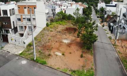Terreno à venda na Rua Manoel Fernandes, --, Guarujá, Porto Alegre por R$ 225.000