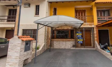 Casa em condomínio fechado com 2 quartos à venda na Avenida Edgar Pires de Castro, 1286, Hípica, Porto Alegre por R$ 370.000