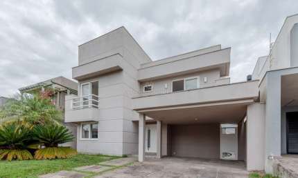 Casa em condomínio fechado com 4 quartos à venda na Avenida Juca Batista, 8000, Belém Novo, Porto Alegre por R$ 2.999.000