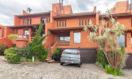 Casa em condomínio fechado com 4 quartos à venda na Avenida Cai, --, Cristal, Porto Alegre por R$ 1.950.000