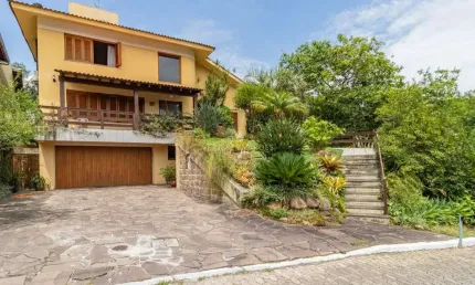 Casa em condomínio fechado com 3 quartos à venda na Rua Adriano Pereira da Silva, --, Vila Nova, Porto Alegre por R$ 1.350.000