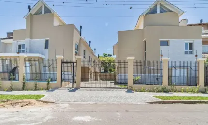 Casa em condomínio fechado com 3 quartos à venda na Rua Rimolo Biagio, --, Ipanema, Porto Alegre por R$ 560.000