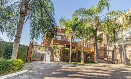 Casa em condomínio fechado com 4 quartos à venda na Rua Professor Doutor Milton Guerreiro, --, Santa Tereza, Porto Alegre por R$ 1.700.000