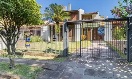 Casa com 3 quartos à venda na Rua Jigoro Kano, --, Jardim Isabel, Porto Alegre por R$ 1.590.000