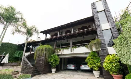 Casa com 3 quartos à venda na Avenida Guaíba, 3090, Vila Assunção, Porto Alegre por R$ 3.500.000
