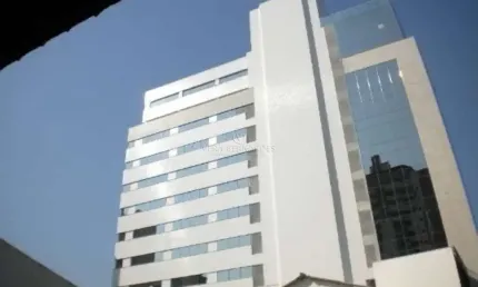 Sala comercial à venda na Avenida Érico Veríssimo, 1140, Menino Deus, Porto Alegre por R$ 319.900