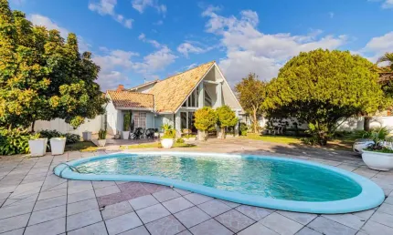 Casa com 5 quartos à venda na Avenida Orleaes, --, Guarujá, Porto Alegre por R$ 950.000