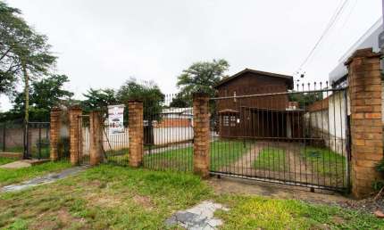 Terreno à venda na Rua Upamaroti, --, Cristal, Porto Alegre por R$ 800.000