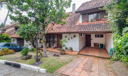 Casa em condomínio fechado com 3 quartos à venda na Rua Dea Coufal, 1450, Ipanema, Porto Alegre por R$ 800.000