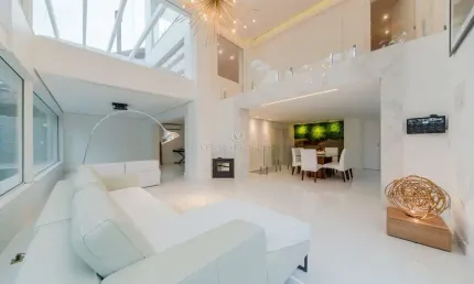 Casa com 3 quartos à venda na Rua Doutor Possidônio Cunha, --, Vila Assunção, Porto Alegre por R$ 4.500.000