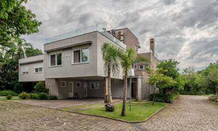 Casa em condomínio fechado com 3 quartos à venda na Rua Sargento Nicolau Dias de Farias, --, Tristeza, Porto Alegre por R$ 7.500.000