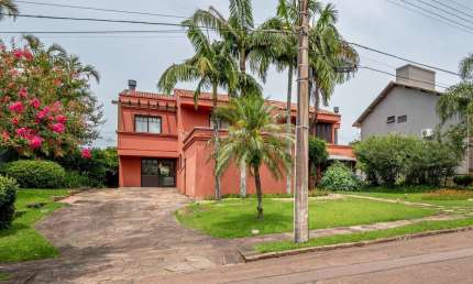 Casa em condomínio fechado com 3 quartos à venda na Avenida Firmino Octávio Bimbi, 255, Cavalhada, Porto Alegre por R$ 2.950.000