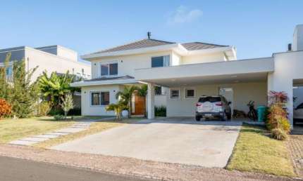Casa em condomínio fechado com 3 quartos à venda na Avenida Juca Batista, --, Belém Novo, Porto Alegre por R$ 2.990.000