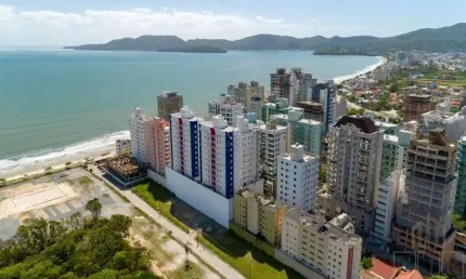 Apartamento com 3 quartos à venda na Rua 313, --, Meia Praia, Itapema por R$ 1.850.000