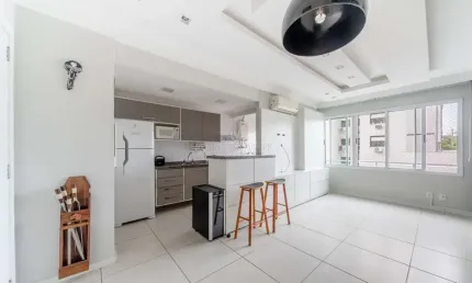 Apartamento com 2 quartos à venda na Rua Doutor Pereira Neto, 715, Tristeza, Porto Alegre por R$ 535.000