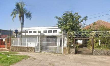 Prédio à venda na Rua Coronel Massot, --, Cristal, Porto Alegre por R$ 700.000