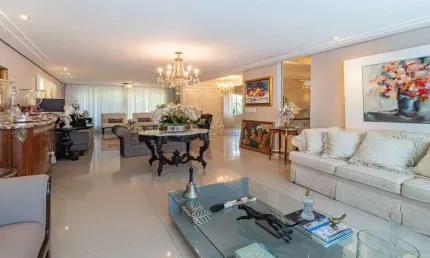 Casa com 5 quartos à venda na Rua Chiriguano, --, Vila Assunção, Porto Alegre por R$ 4.250.000