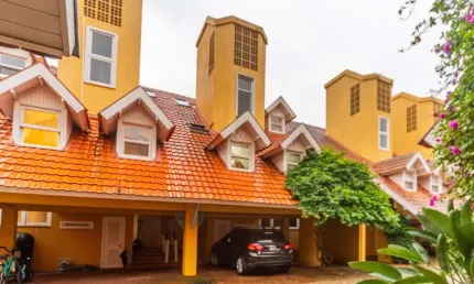 Casa em condomínio fechado com 3 quartos à venda na Rua Doutor Armando Barbedo, --, Tristeza, Porto Alegre por R$ 1.435.000