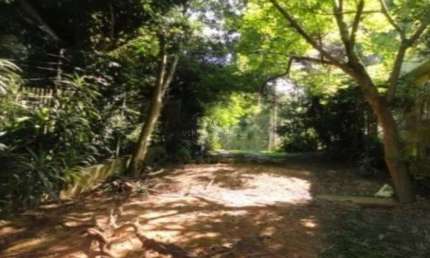 Terreno à venda na Rua Goitacaz, 319, Vila Assunção, Porto Alegre por R$ 700.000