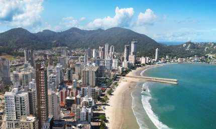 Apartamento com 4 quartos à venda na Rua Nereu Ramos, 100, Centro, Itapema por R$ 4.187.922