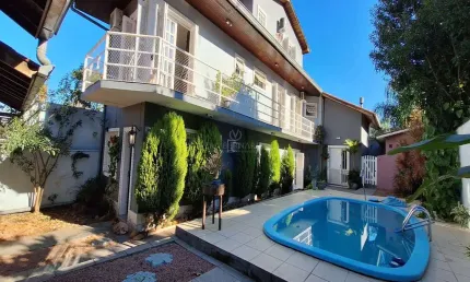 Casa com 4 quartos à venda na Rua José Pedro de Moura, --, Jardim Isabel, Porto Alegre por R$ 1.200.000