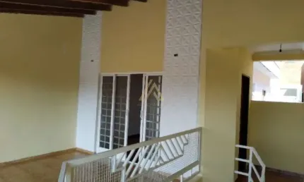 Imperdível Casa à Venda no Jardim Paulista - 4 quartos, 1 sala, 3 banheiros, 2 vagas, 153m²- Várzea Paulista-SP. Aproveite!