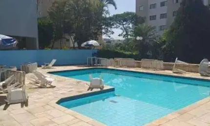 Apartamento com 2 quartos para alugar na Rua Rubens de Souza Araújo, Vila Mangalot, São Paulo